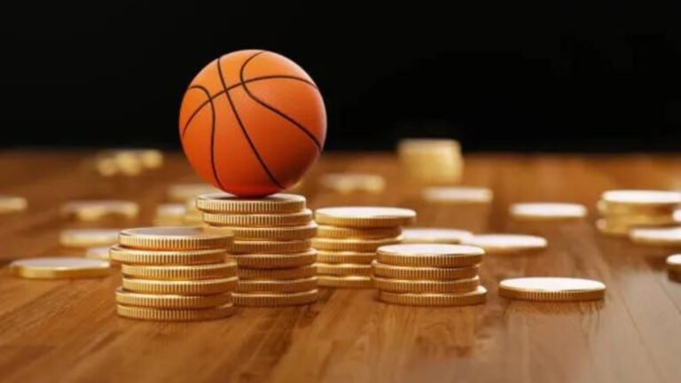 Understanding Different Types of Sports Bets: Moneyline, Spread, and Totals